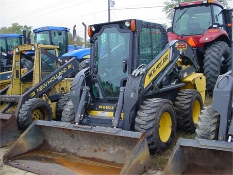 Miniloaders New Holland L225