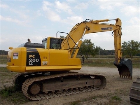 Excavadoras Hidraulicas Komatsu PC200 L de medio uso en venta Ref.: 1413765698138349 No. 4