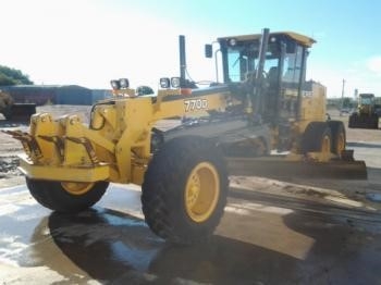 Motor Graders Deere 770D