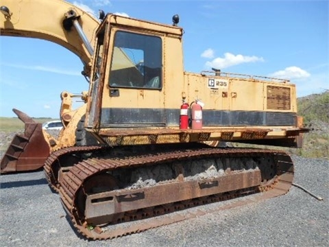 Hydraulic Excavator Caterpillar 235