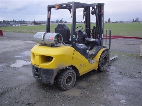 Montacargas Komatsu FG30HT de medio uso en venta Ref.: 1415724502805622 No. 2