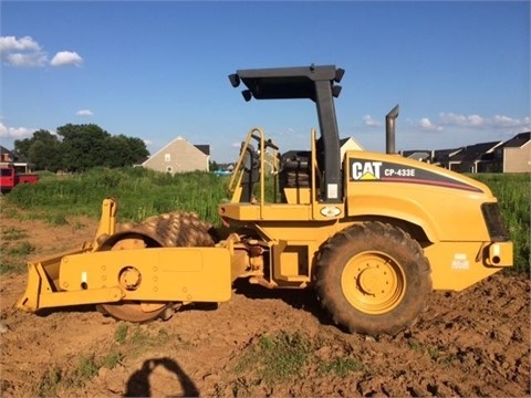 Compactadoras Suelos Y Rellenos Caterpillar CP-433E seminueva Ref.: 1417750085389348 No. 4