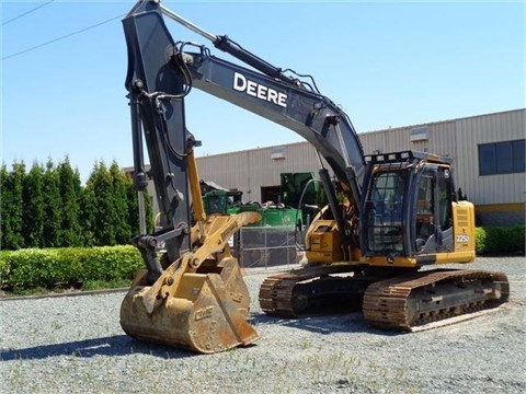 Hydraulic Excavator Deere 225D