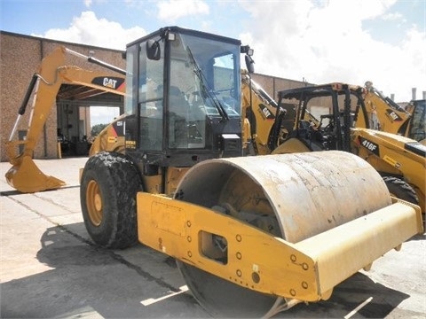 Compactadora Vibratoria Caterpillar CS56