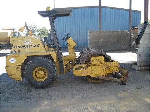 Compactadora Vibratoria Dynapac CA121D usada a la venta Ref.: 1418596579953281 No. 4