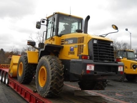 Cargadoras Sobre Ruedas Komatsu WA250 seminueva en perfecto estad Ref.: 1419290212224062 No. 3