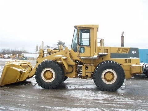 Wheel Loaders Komatsu WA350