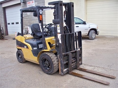 Freightelevator Caterpillar P6000