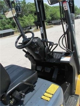 Freightelevator Caterpillar C5000