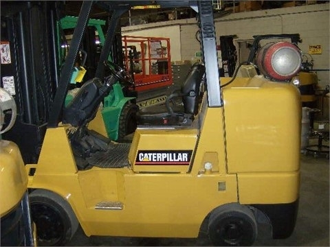Freightelevator Caterpillar GC45K
