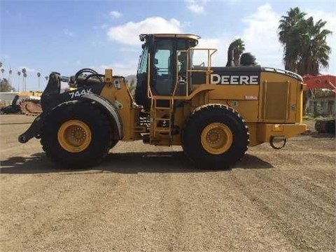 Cargadoras Sobre Ruedas Deere 744K