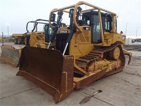 Dozers/tracks Caterpillar D6T