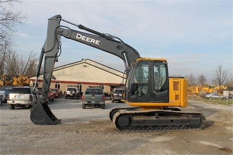 Hydraulic Excavator Deere 135D