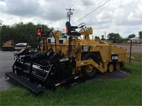 Pavers Caterpillar AP-1000