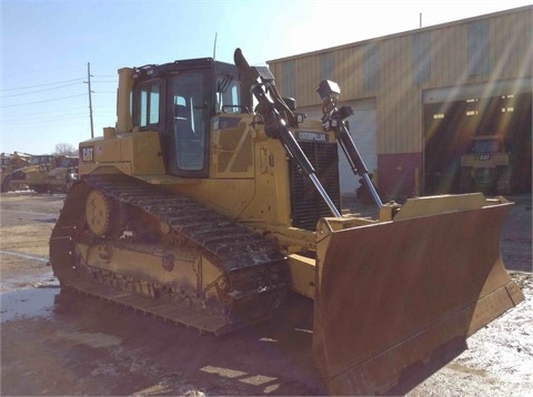 Dozers/tracks Caterpillar D6T