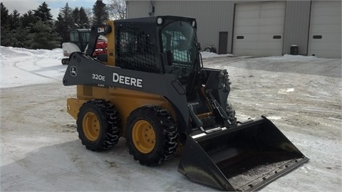 Miniloaders Deere 320