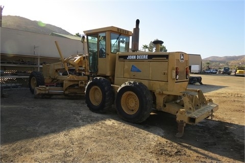 Motoconformadoras Deere 770BH