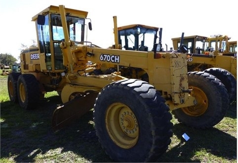 Motoconformadoras Deere 670CH