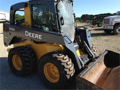 Miniloaders Deere 332