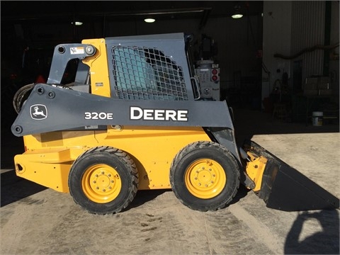 Miniloaders Deere 320