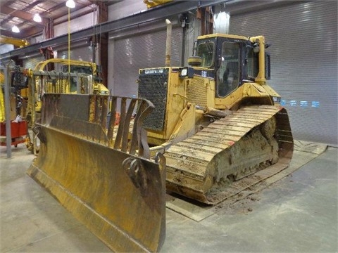 Dozers/tracks Caterpillar D6M