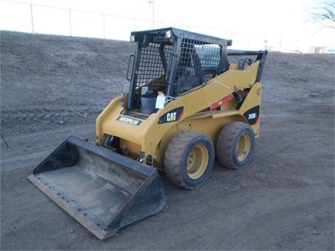 Miniloaders Caterpillar 242B