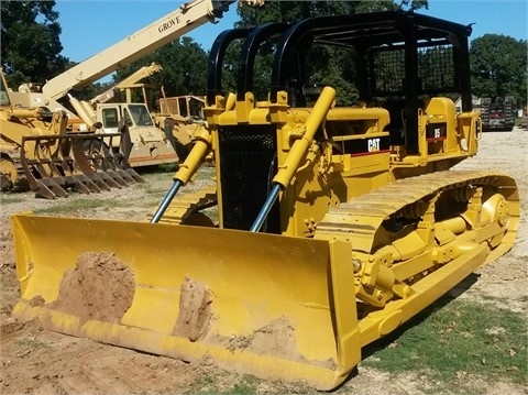 Dozers/tracks Caterpillar D 5