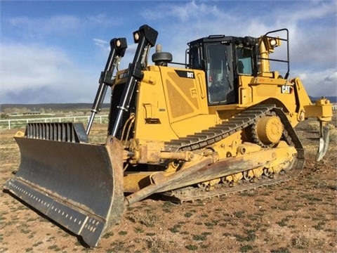 Dozers/tracks Caterpillar D8T