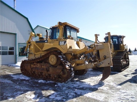 Dozers/tracks Caterpillar D8T