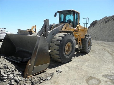 Wheel Loaders Volvo L220F