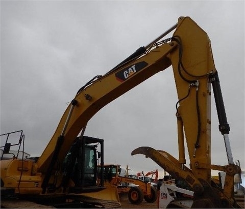 Excavadoras Hidraulicas Caterpillar 330CL seminueva en venta Ref.: 1432860397823630 No. 4