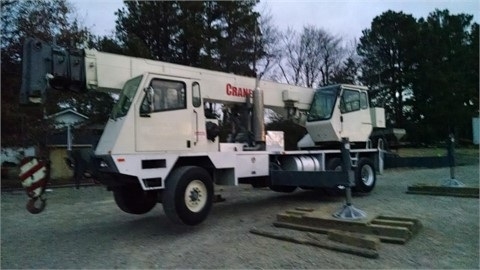 Cranes Terex T335