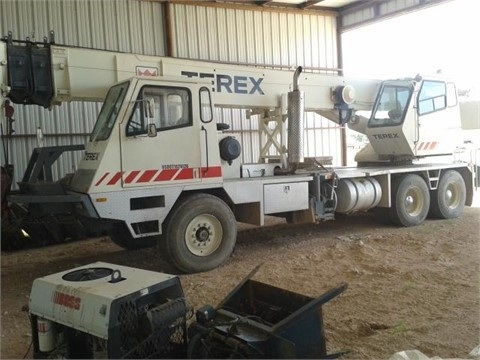 Cranes Terex T340