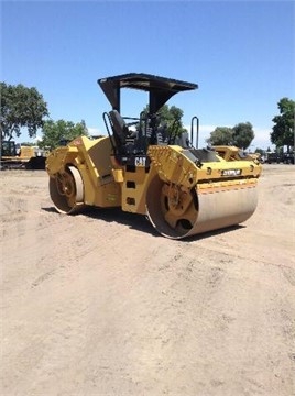 Compactadora Vibratoria Caterpillar CB54 de segunda mano a la ven Ref.: 1436385558105460 No. 3