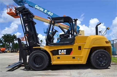 Montacargas Caterpillar P33000 en venta Ref.: 1437078842208928 No. 2