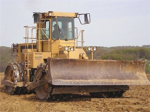 Soil Compactors Caterpillar 825C