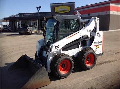 Miniloaders Bobcat S590