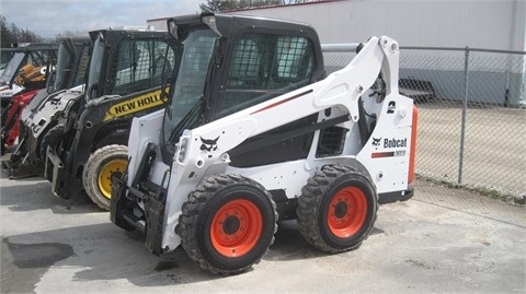 Minicargadores Bobcat S590