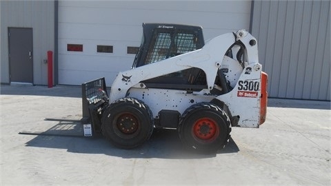 Minicargadores Bobcat S300