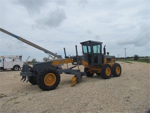 Motoconformadoras Deere 670 usada a buen precio Ref.: 1441769507683362 No. 2