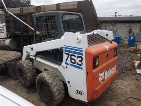 Minicargadores Bobcat 763