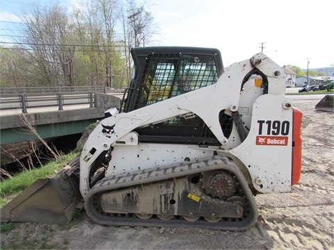 Miniloaders Bobcat T190