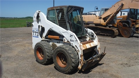 Minicargadores Bobcat 773