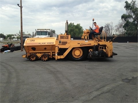 Pavers Blaw-knox PF3200