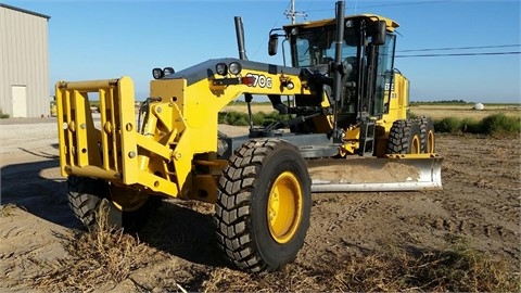 Motoconformadoras Deere 670G