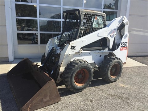 Miniloaders Bobcat S250