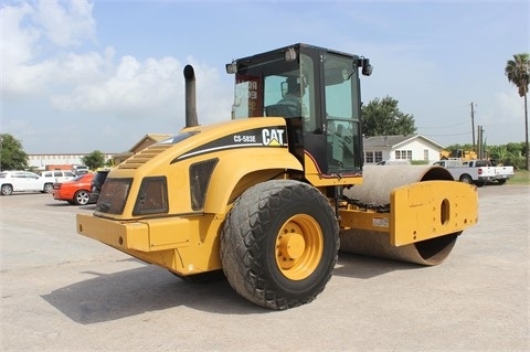 Compactadora Vibratoria Caterpillar CS-583E seminueva en venta Ref.: 1447348240099772 No. 3