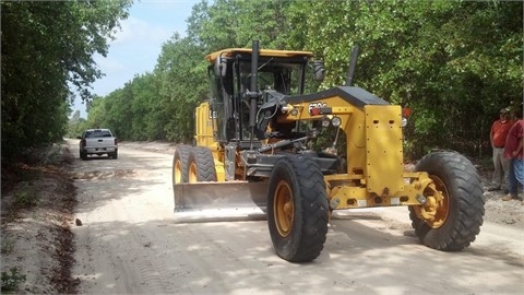 Motoconformadoras Deere 670G de medio uso en venta Ref.: 1450724122047556 No. 2