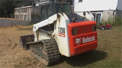 Minicargadores Bobcat T250 en venta Ref.: 1454045295867140 No. 4