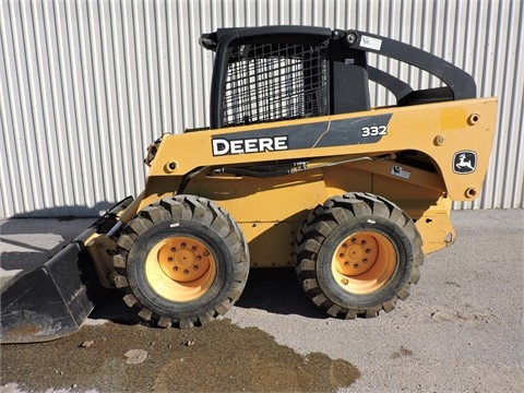 Miniloaders Deere 332
